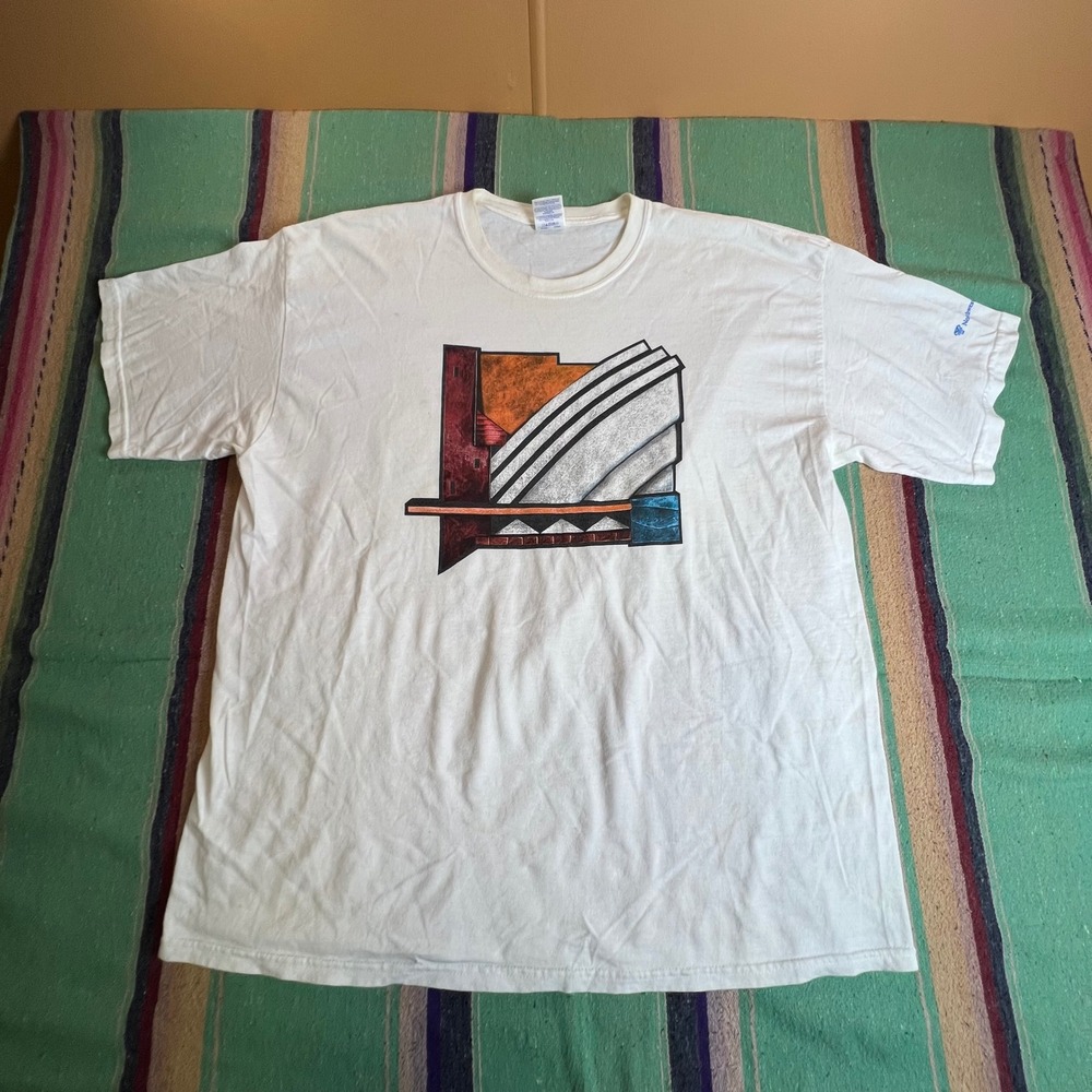 Gildan Lakefront Festival of Arts T Shirt Mens XL White Geometric Graphic Tee